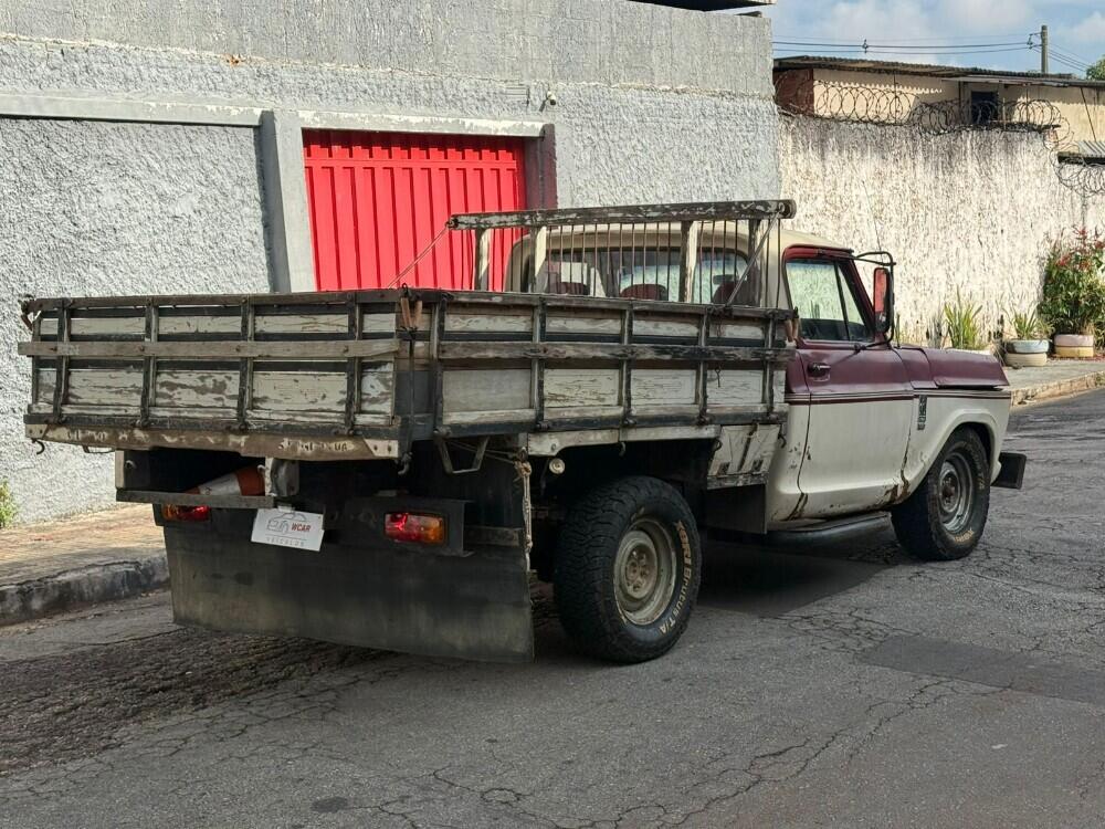 Chevrolet D 10