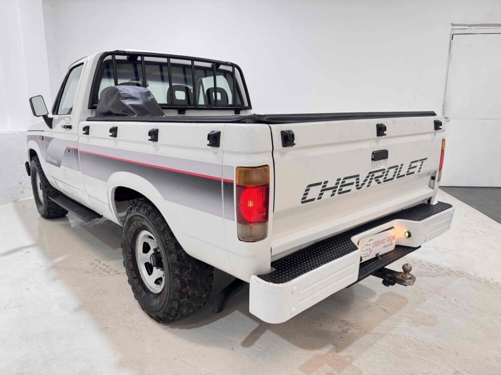 Chevrolet D 20