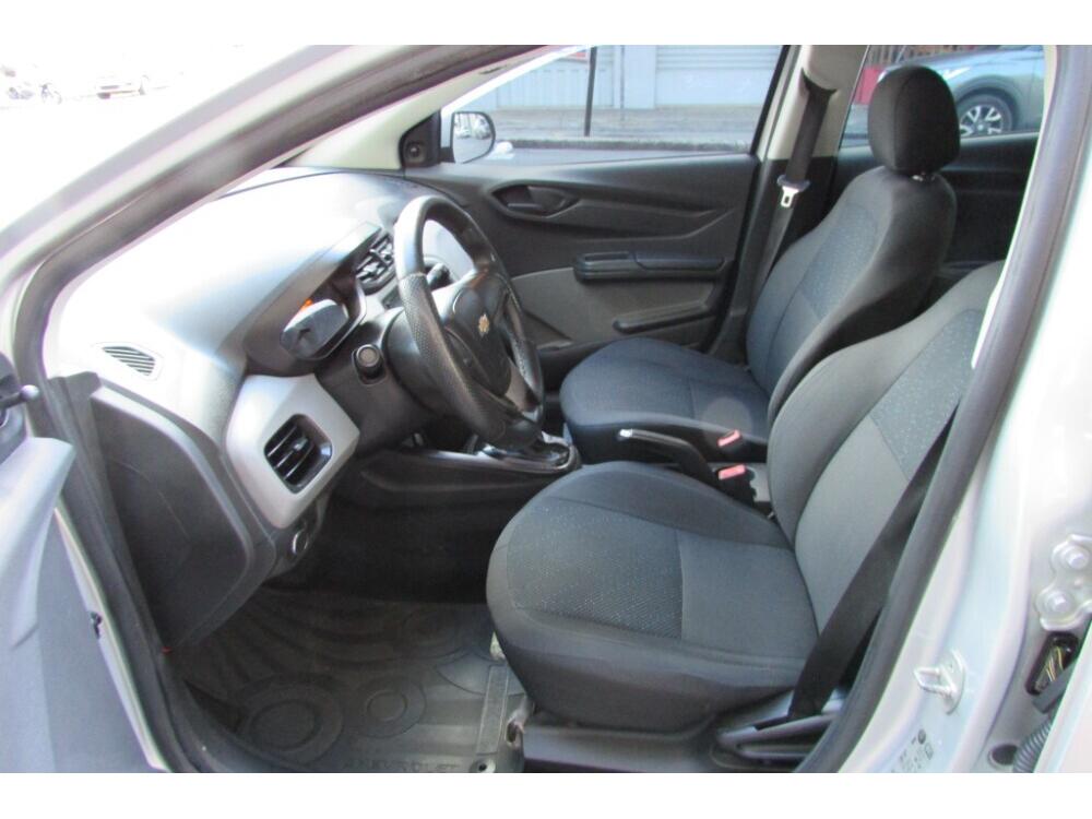 Chevrolet Onix Hatch