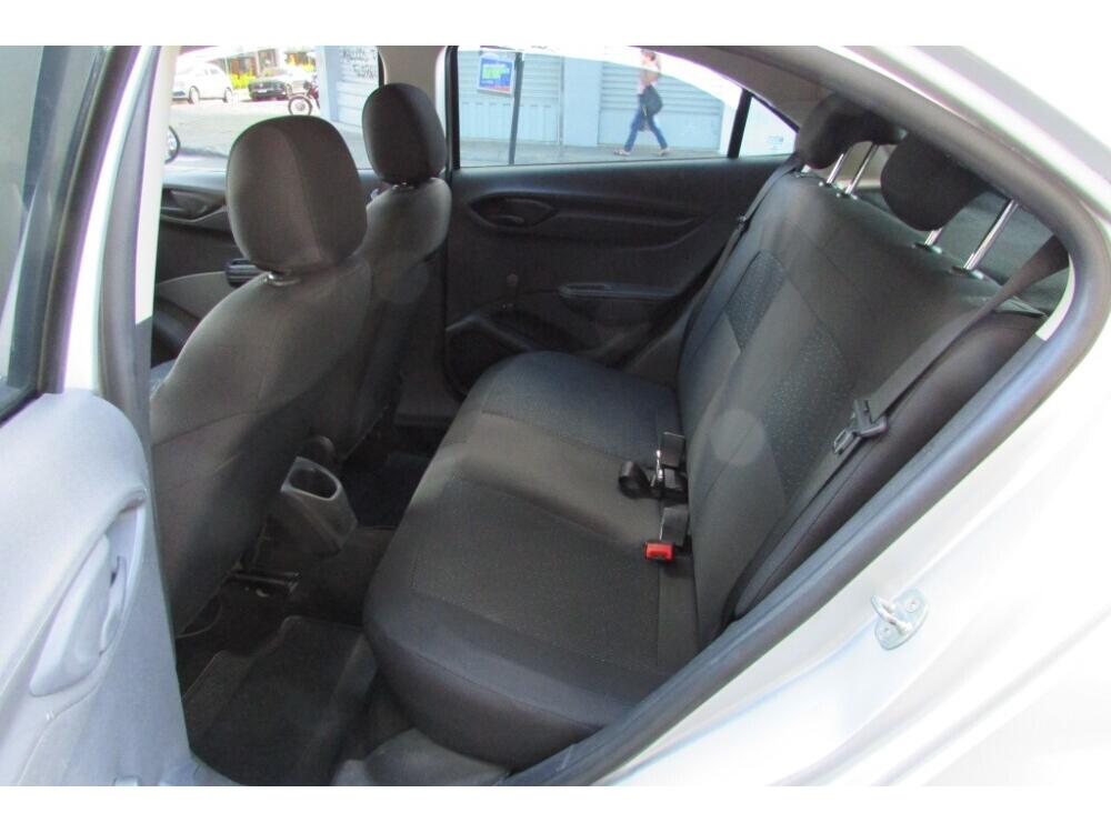 Chevrolet Onix Hatch