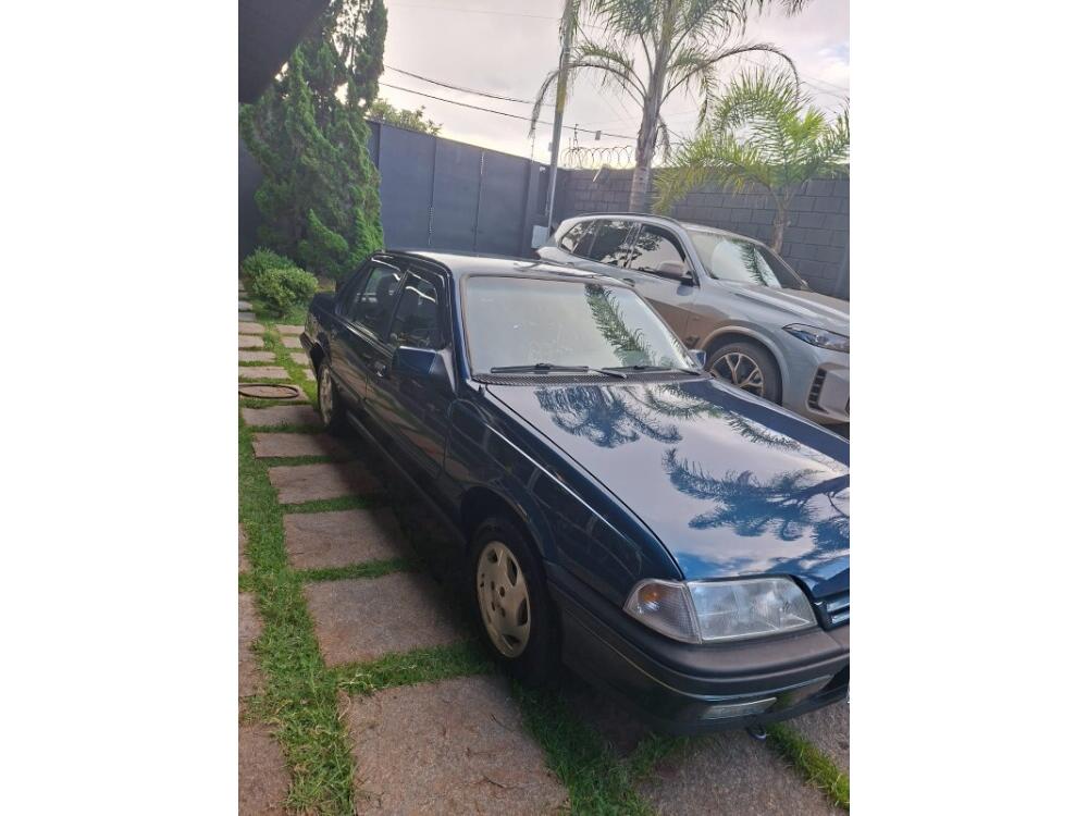 Chevrolet Monza Sedan