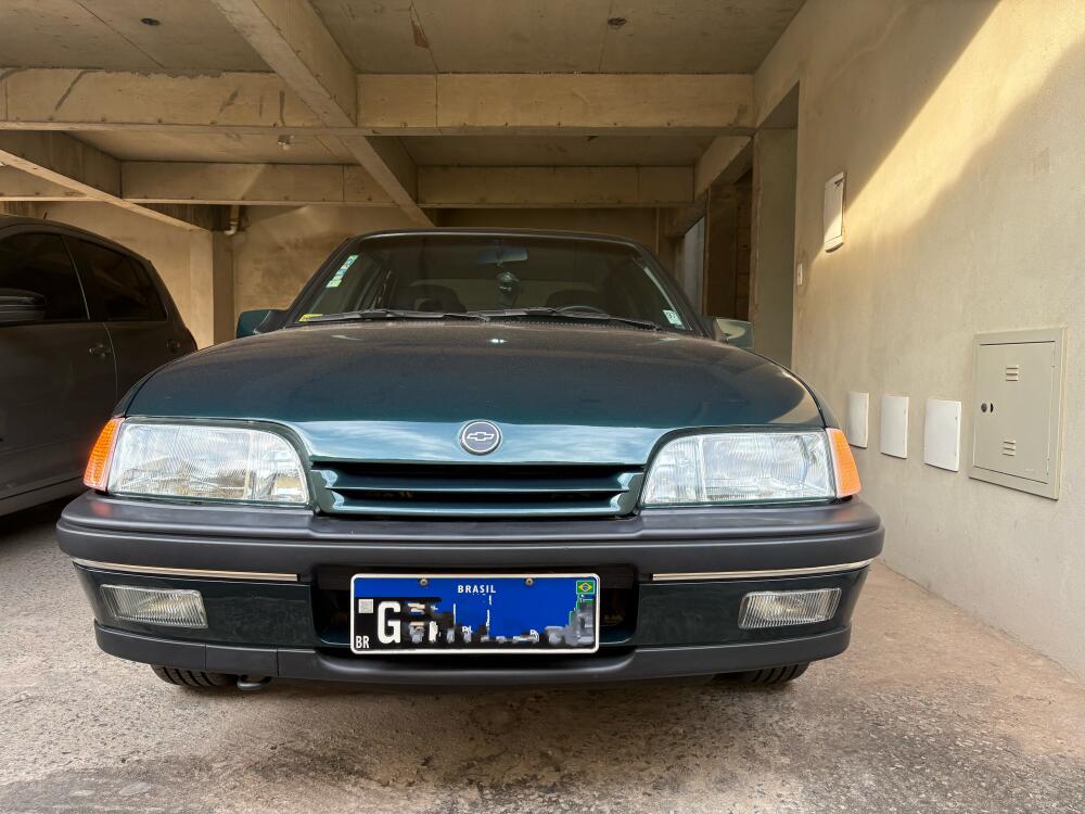 Chevrolet Monza Sedan