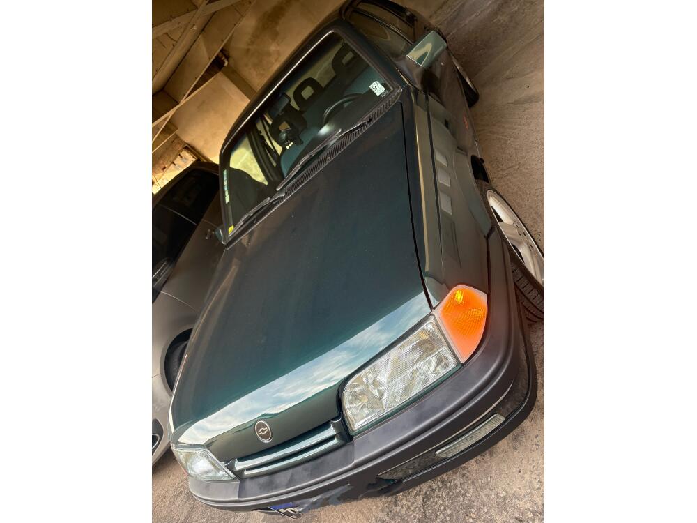 Chevrolet Monza Sedan