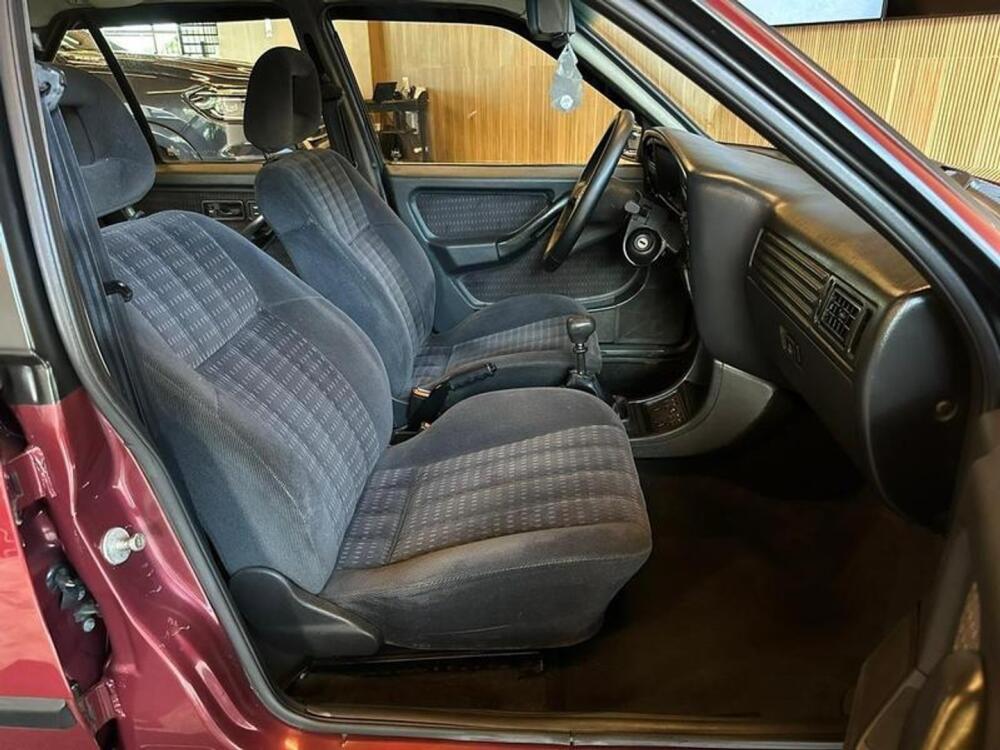 Chevrolet Monza Sedan