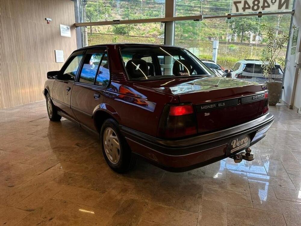 Chevrolet Monza Sedan