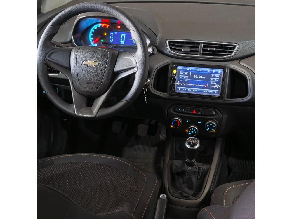 Chevrolet Onix Hatch