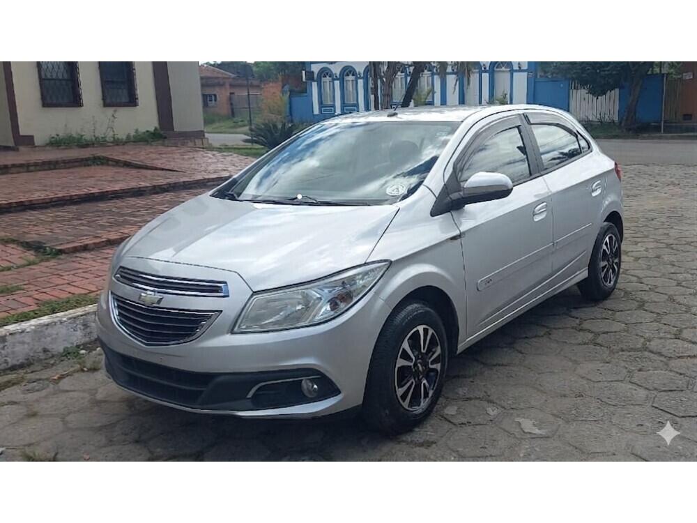 Chevrolet Onix Hatch