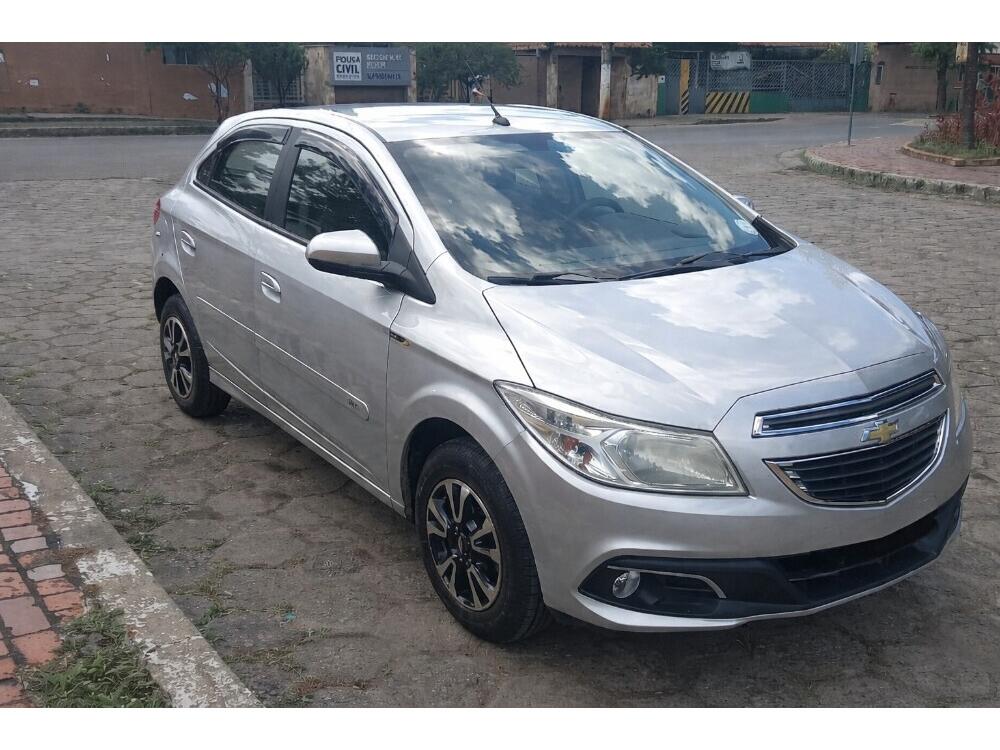Chevrolet Onix Hatch