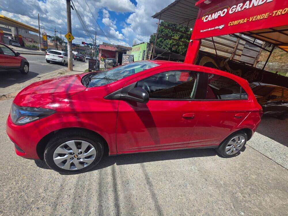 Chevrolet Onix Hatch