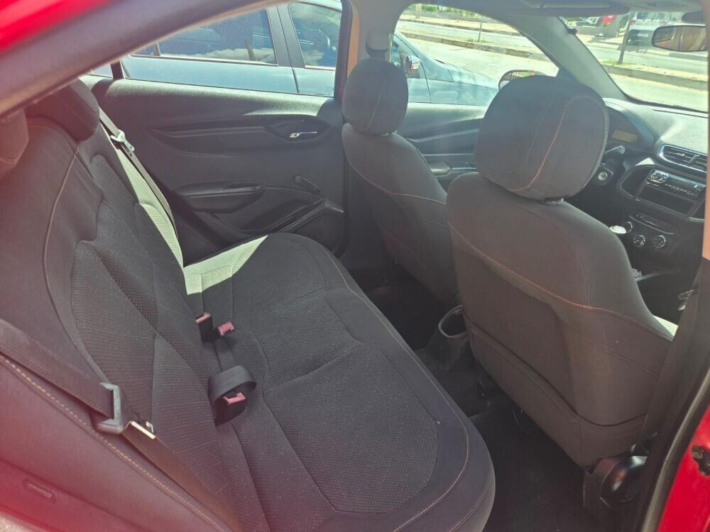 Chevrolet Onix Hatch