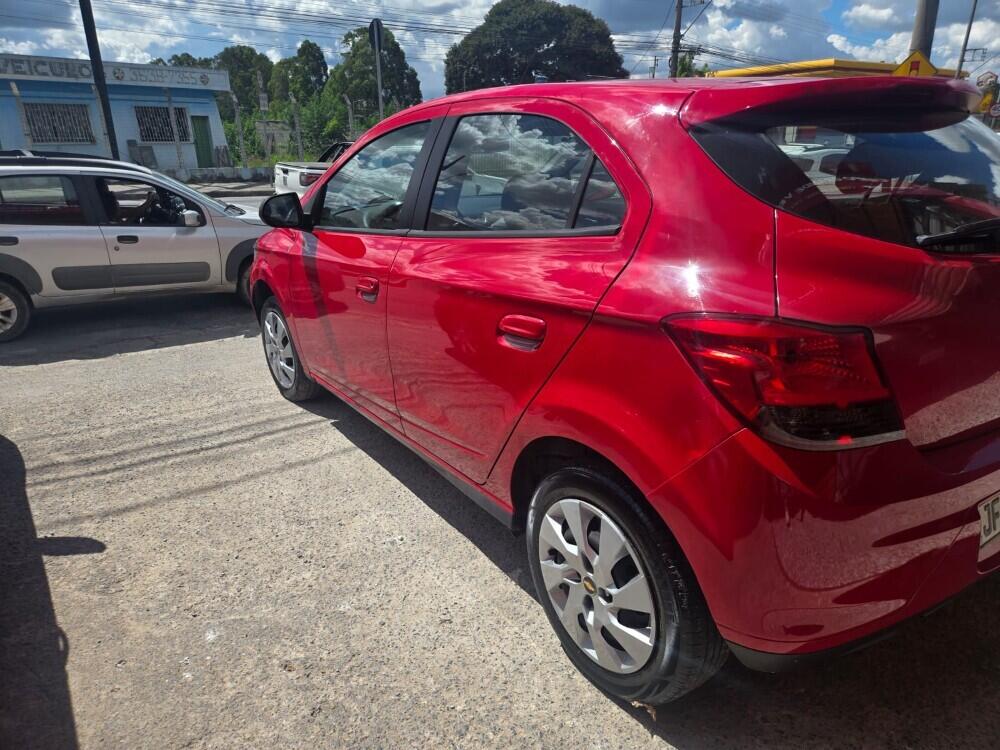 Chevrolet Onix Hatch