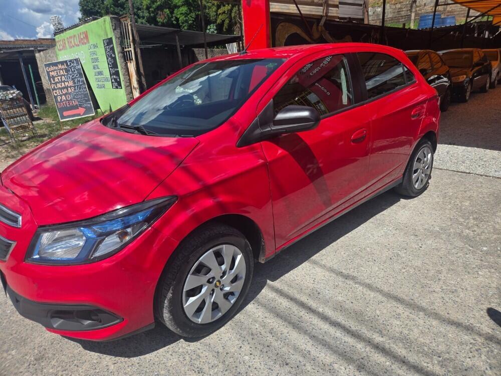 Chevrolet Onix Hatch