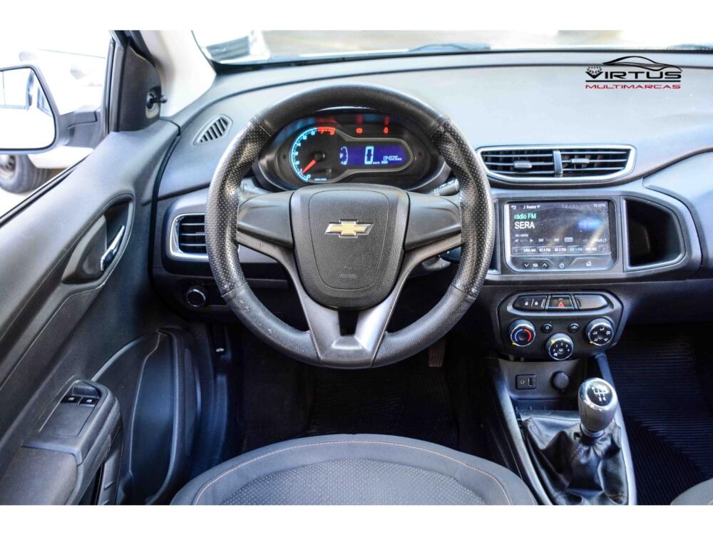 Chevrolet Onix Hatch