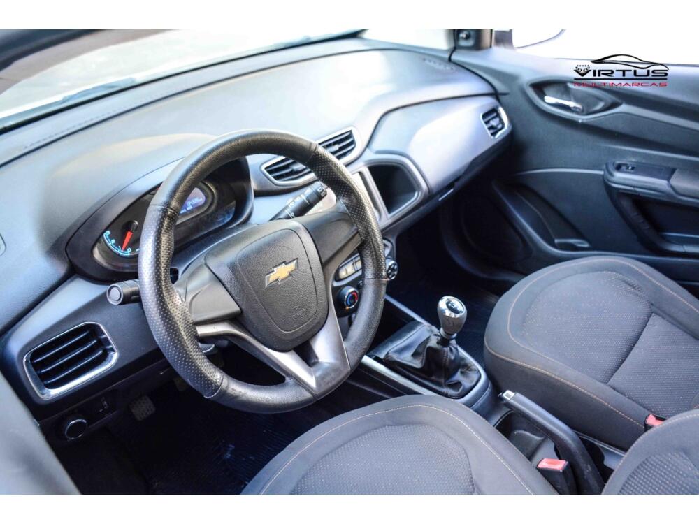 Chevrolet Onix Hatch