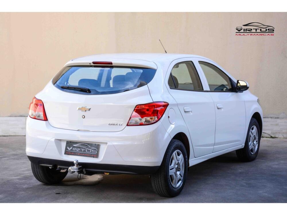 Chevrolet Onix Hatch