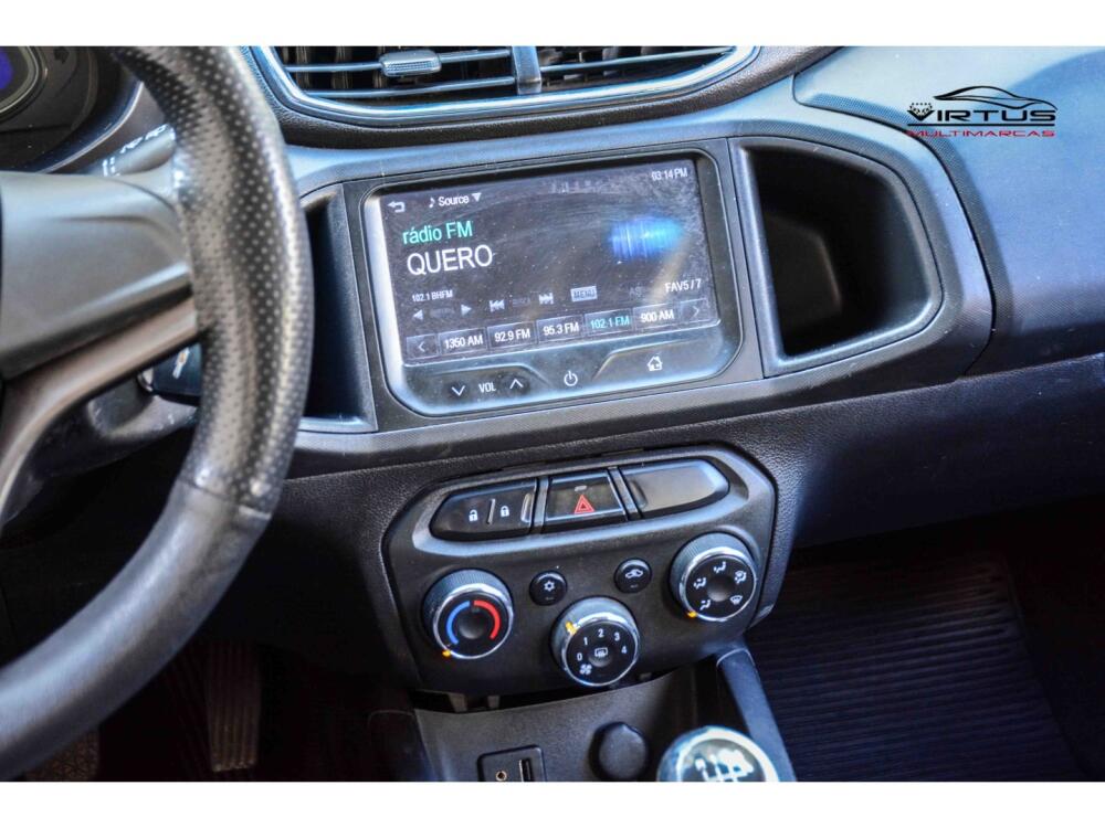Chevrolet Onix Hatch