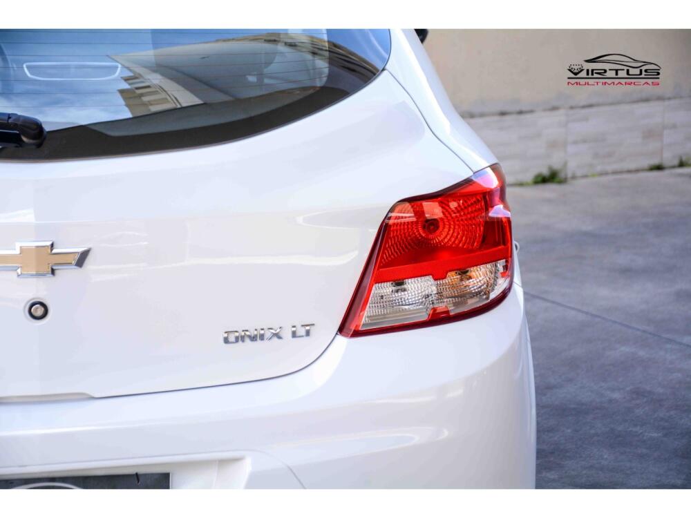 Chevrolet Onix Hatch