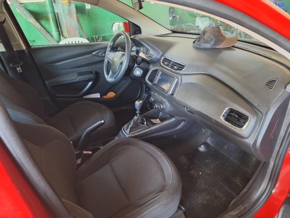 Chevrolet Onix Hatch