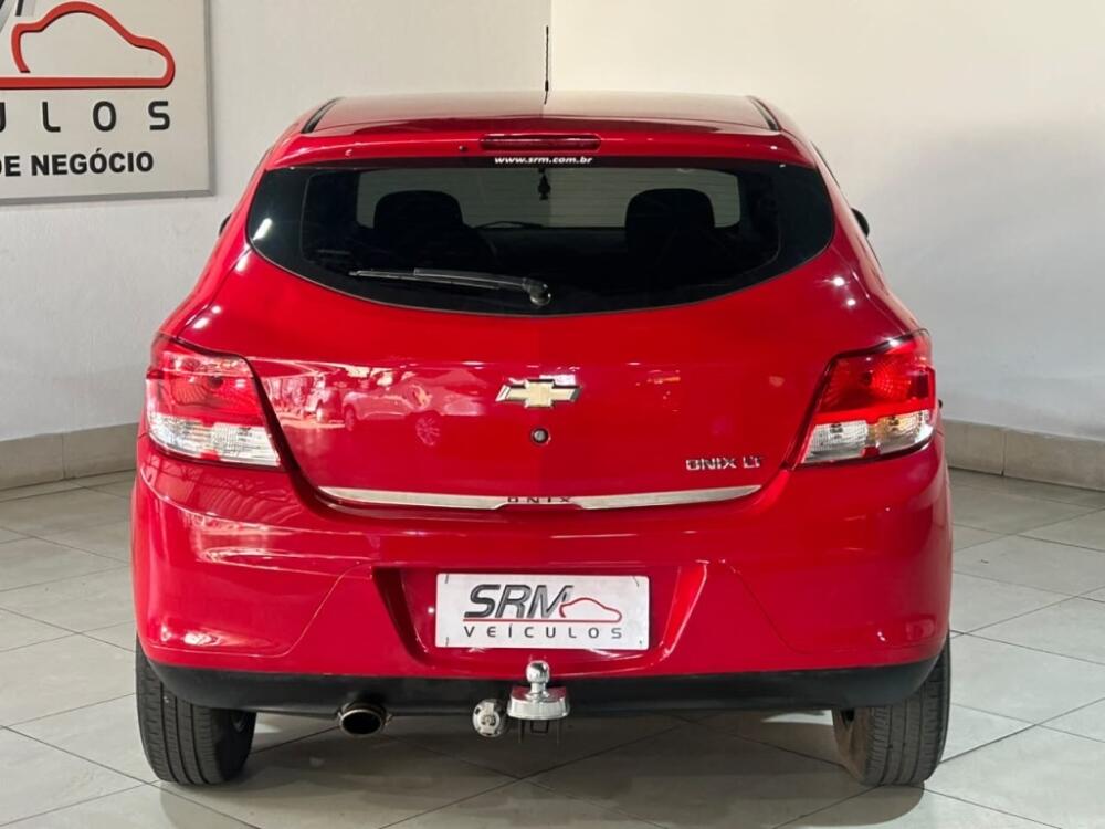 Chevrolet Onix Hatch