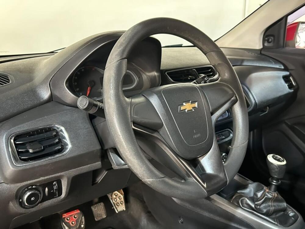 Chevrolet Onix Hatch
