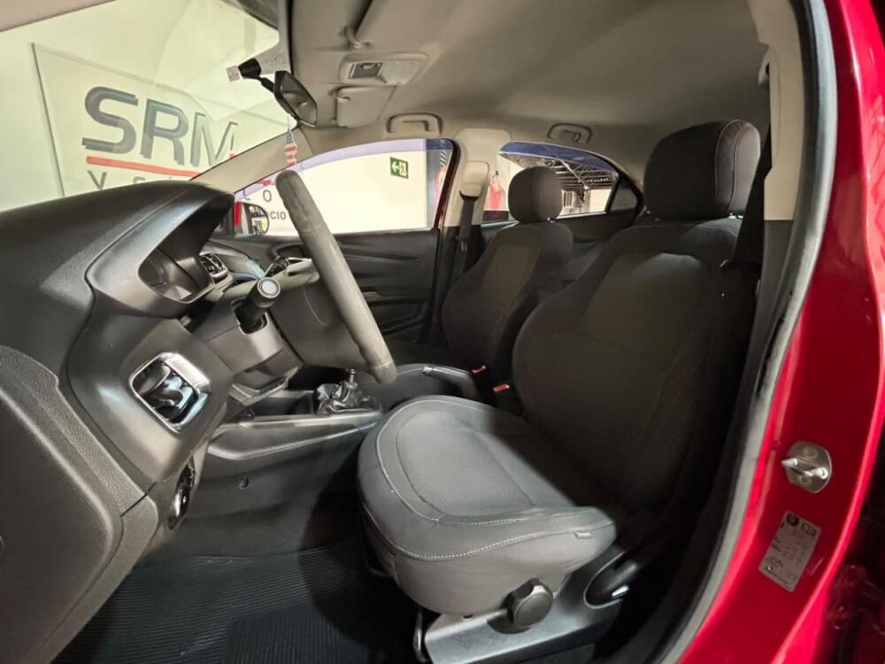 Chevrolet Onix Hatch