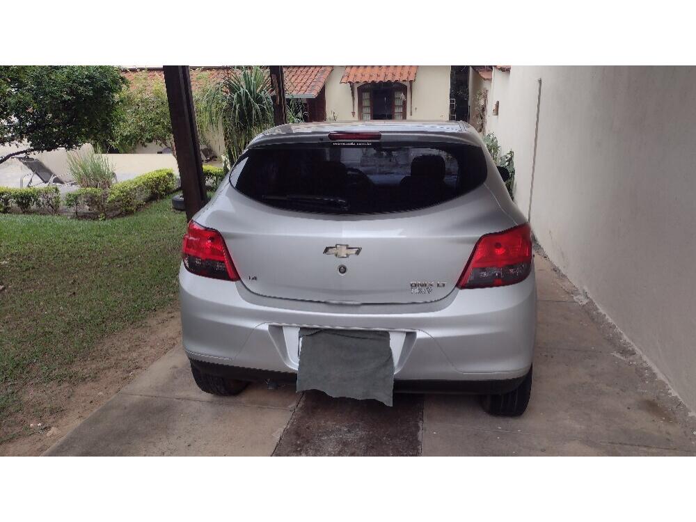 Chevrolet Onix Hatch