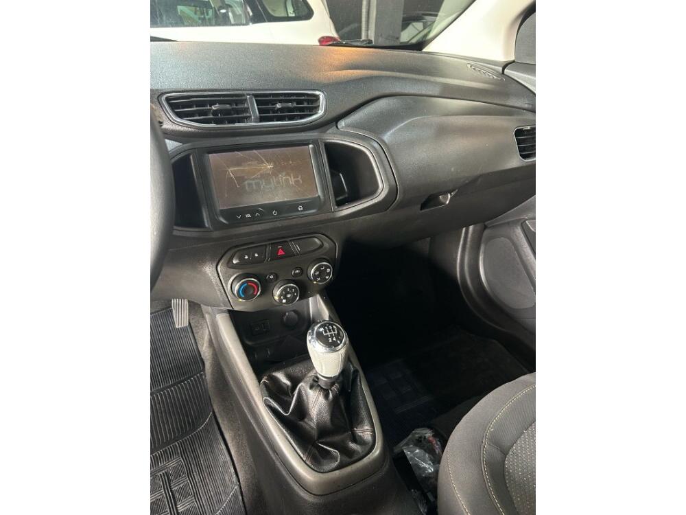 Chevrolet Onix Hatch