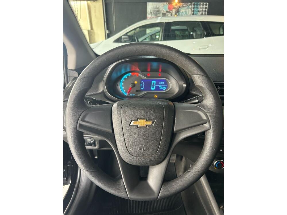 Chevrolet Onix Hatch