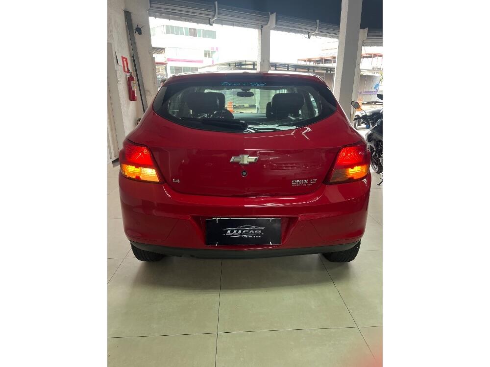 Chevrolet Onix Hatch