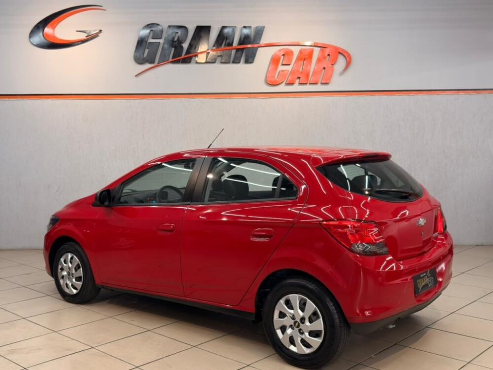 Chevrolet Onix Hatch
