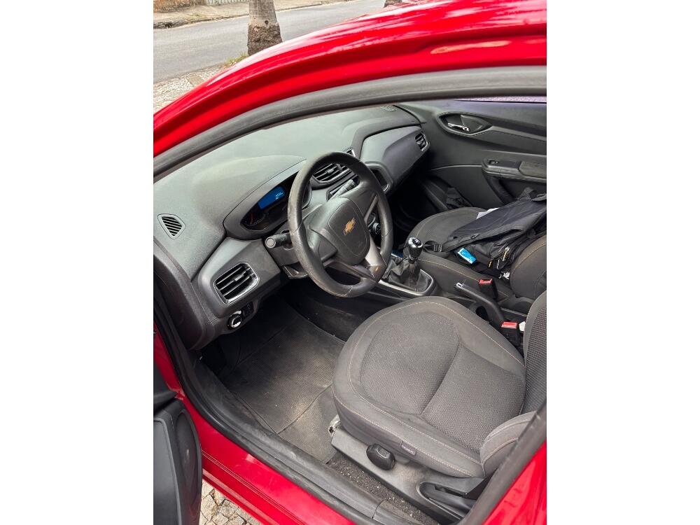Chevrolet Onix Hatch