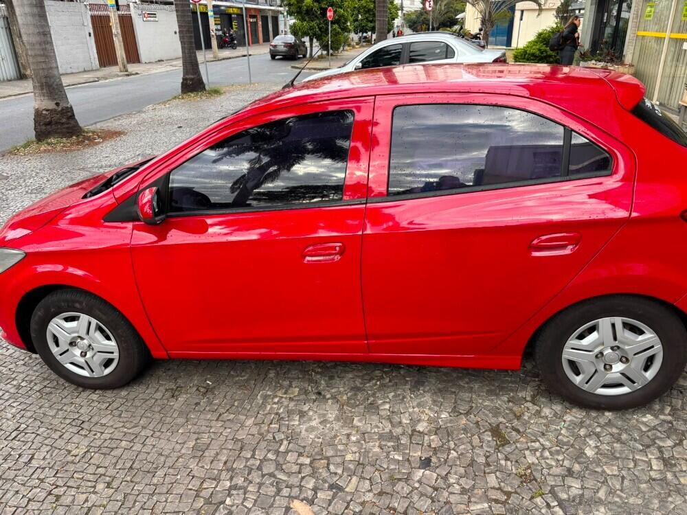 Chevrolet Onix Hatch