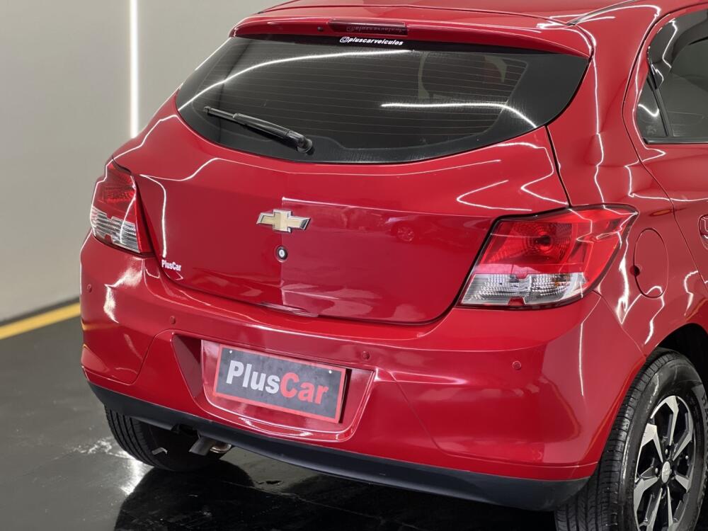 Chevrolet Onix Hatch