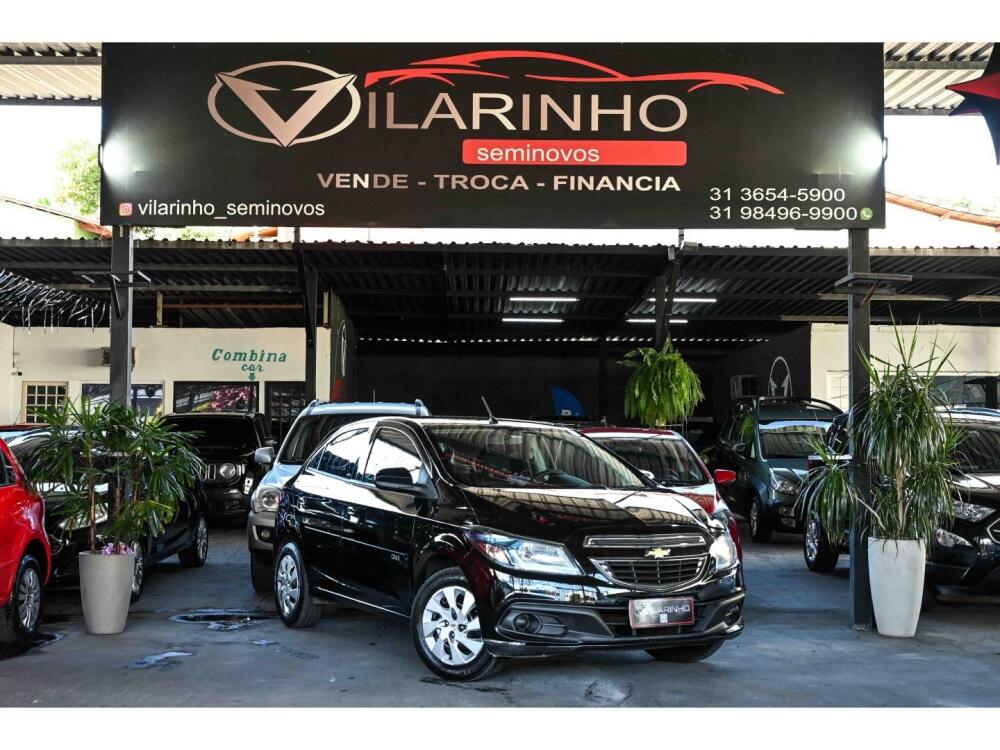 Chevrolet Onix Hatch