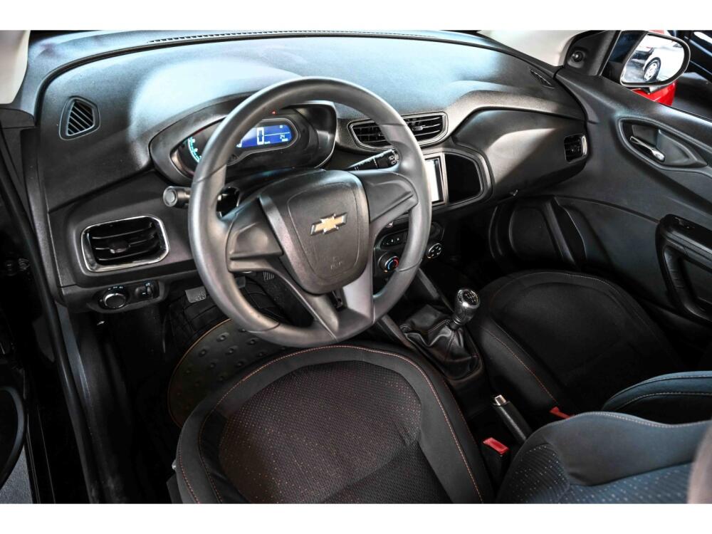 Chevrolet Onix Hatch