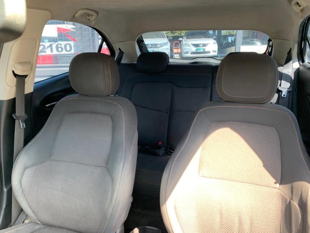 Chevrolet Onix Hatch