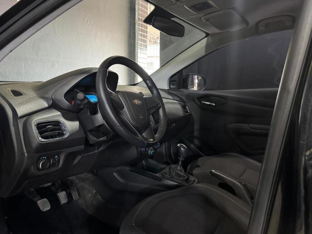 Chevrolet Onix Hatch