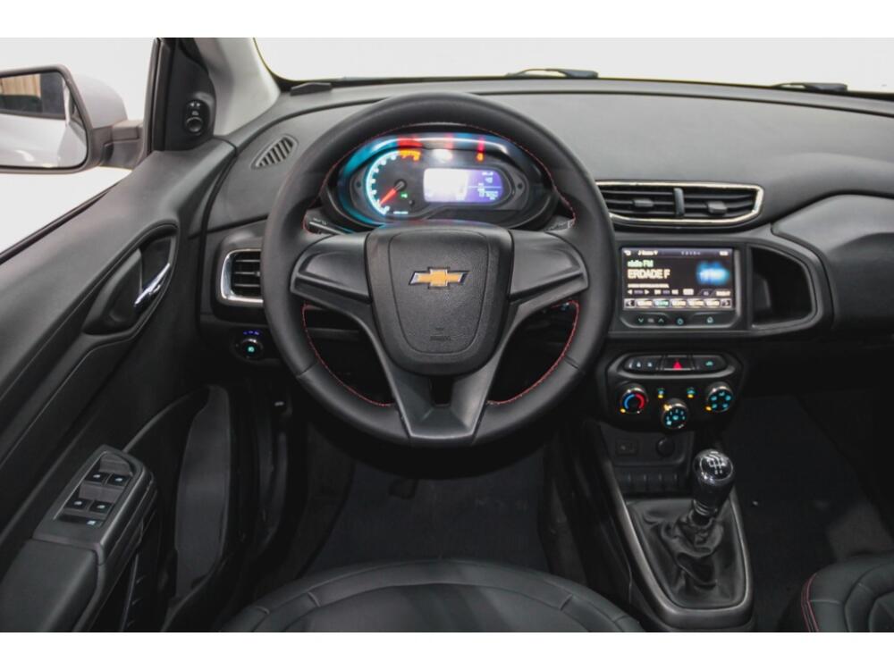 Chevrolet Onix Hatch