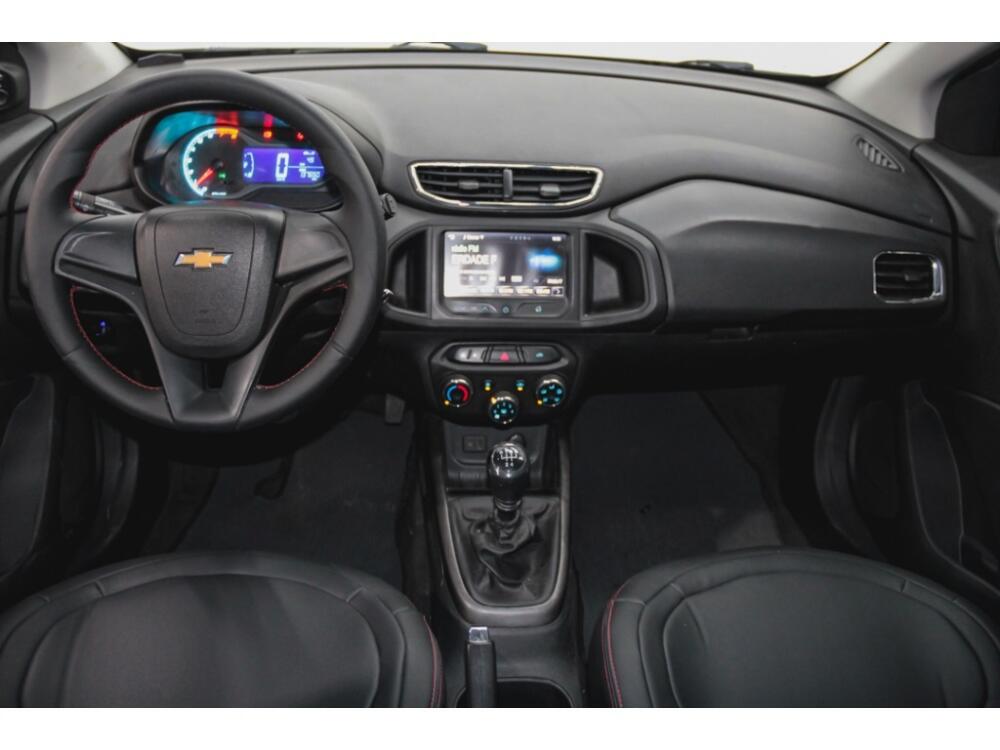 Chevrolet Onix Hatch