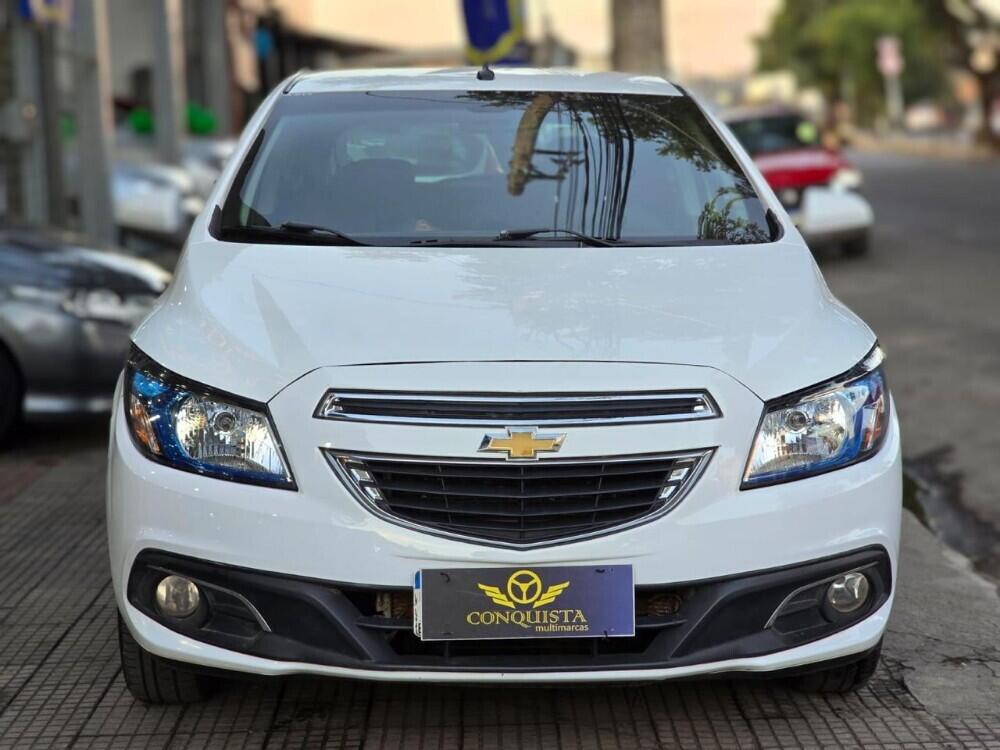 Chevrolet Onix Hatch