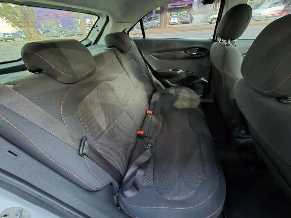 Chevrolet Onix Hatch
