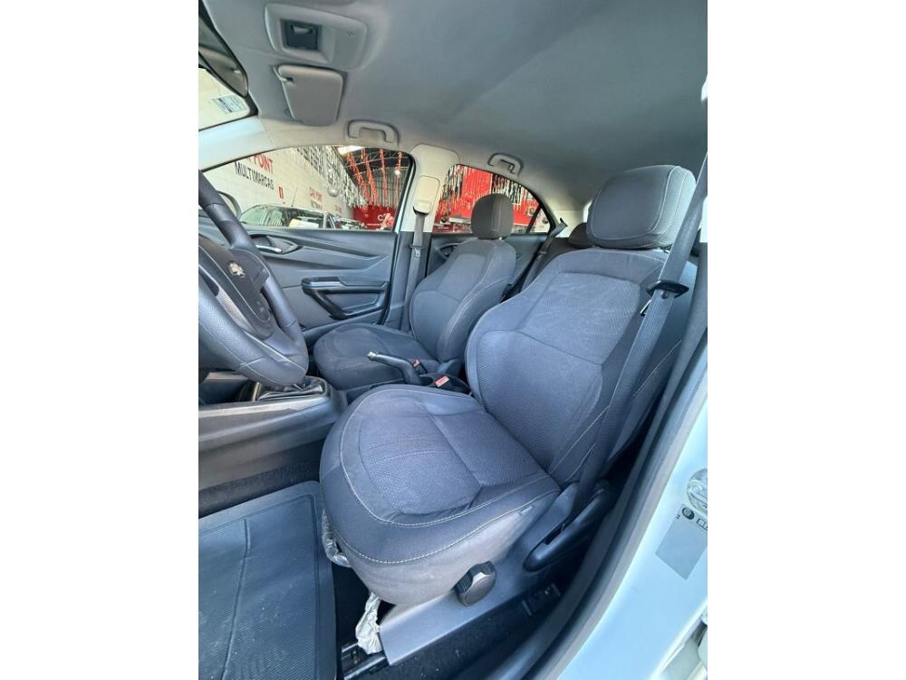 Chevrolet Onix Hatch