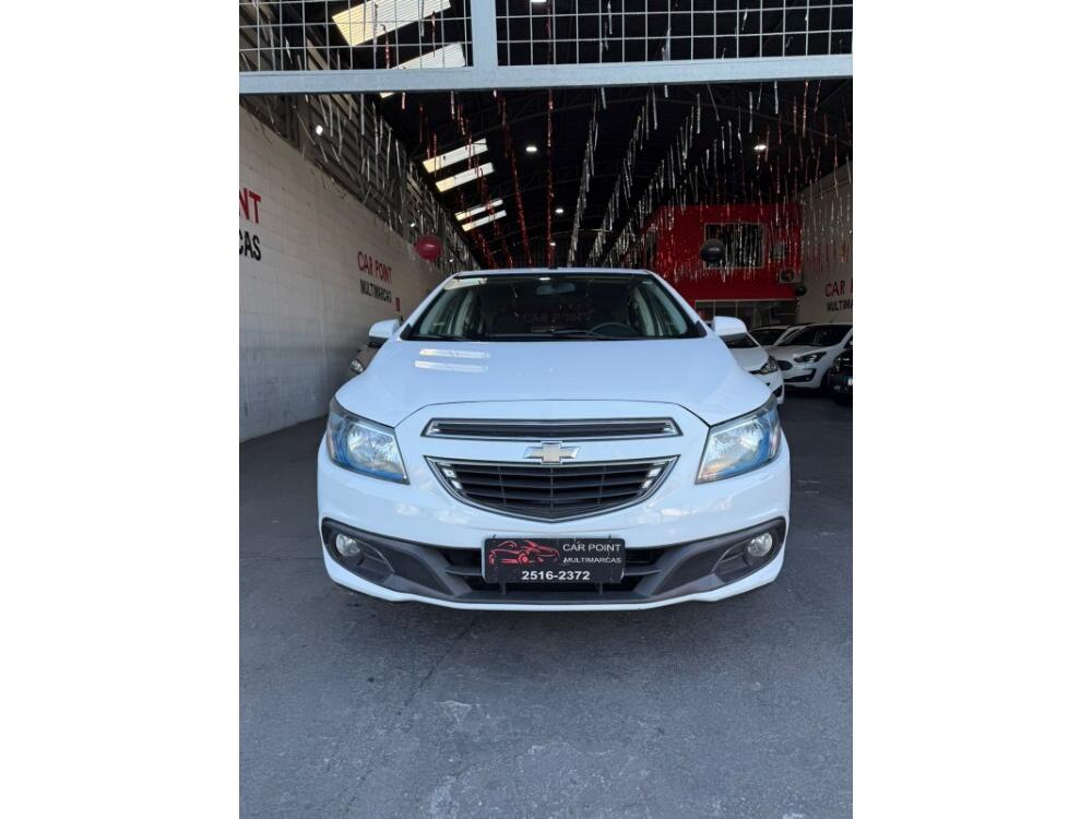 Chevrolet Onix Hatch