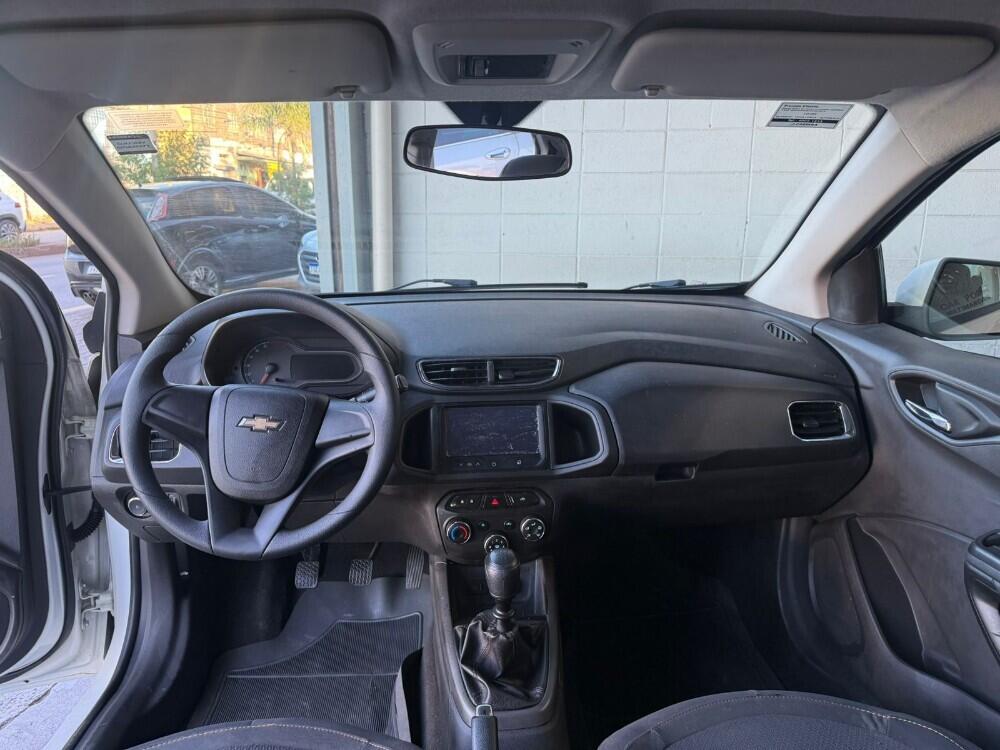 Chevrolet Onix Hatch