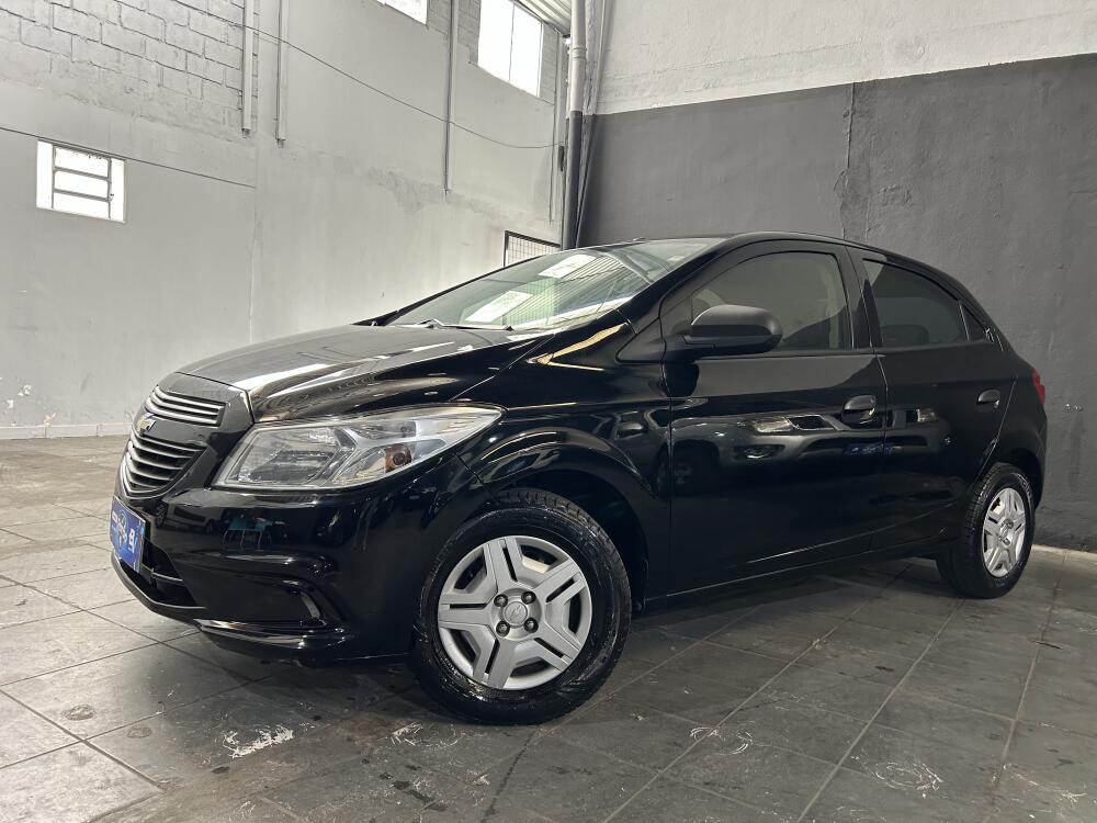 Chevrolet Onix Hatch