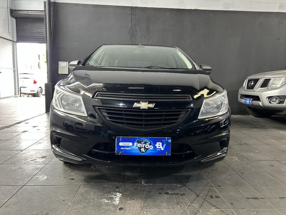 Chevrolet Onix Hatch