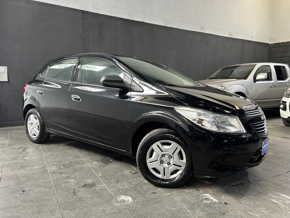 Chevrolet Onix Hatch