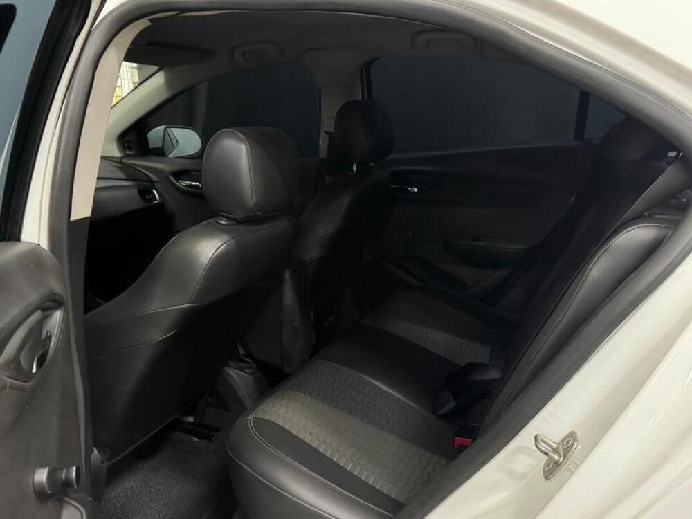 Chevrolet Onix Hatch
