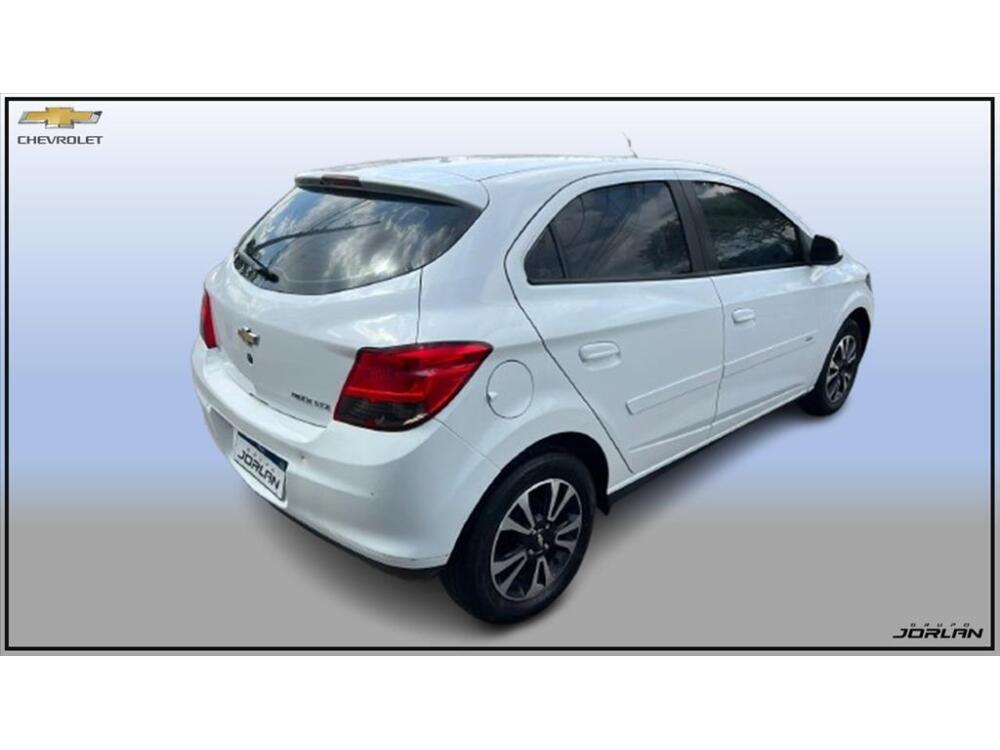 Chevrolet Onix Hatch