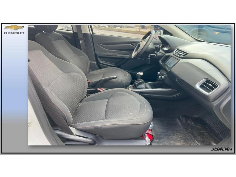Chevrolet Onix Hatch
